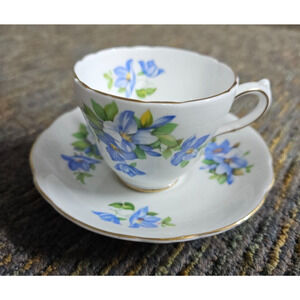 Grosvenor English Bone China Cup & Saucer Blue Clematis England